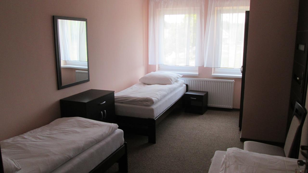 Dom Weselny Zielony Zakatek Jarocin Extérieur photo